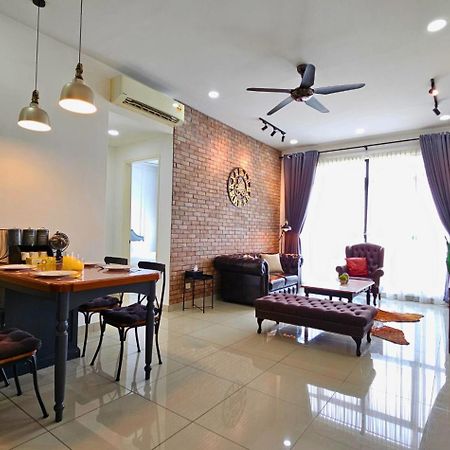 Conezion Near Ioi City Mall, Maeps Serdang, Putrajaya By Cloud Host ภายนอก รูปภาพ